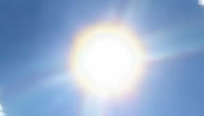大气对太阳辐射的吸收 大气对太阳辐射的吸收具有选择性