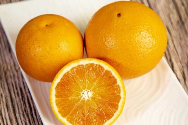 橙子煮水喝有什么功效