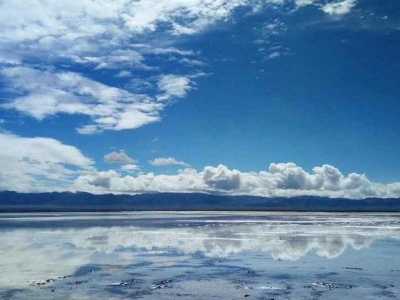 我国最大的湖泊青海湖是如何由淡水湖变成咸水湖的？