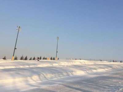 受大风降雪天气影响 甘肃G30连霍高速部分路段实施交通管制