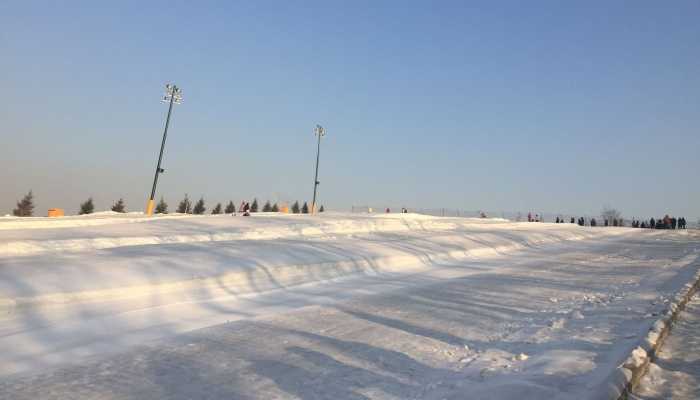 暴雪黄色预警发布 安徽高速多入口封闭