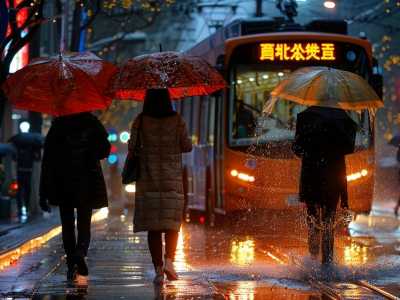 暴雨橙色预警再袭：广西东北部等地局部特大暴雨将至