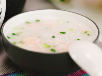 拉肚子吃什么食物好 拉肚子后不能吃什么